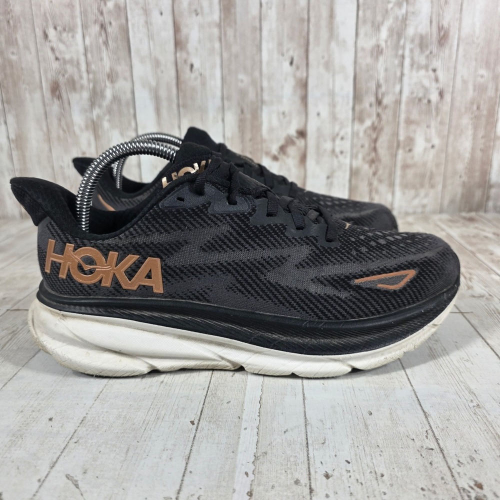 Hoka Clifton 9 Womens 8D Wide Black Copper Running Shoes 1132211 BCPPR